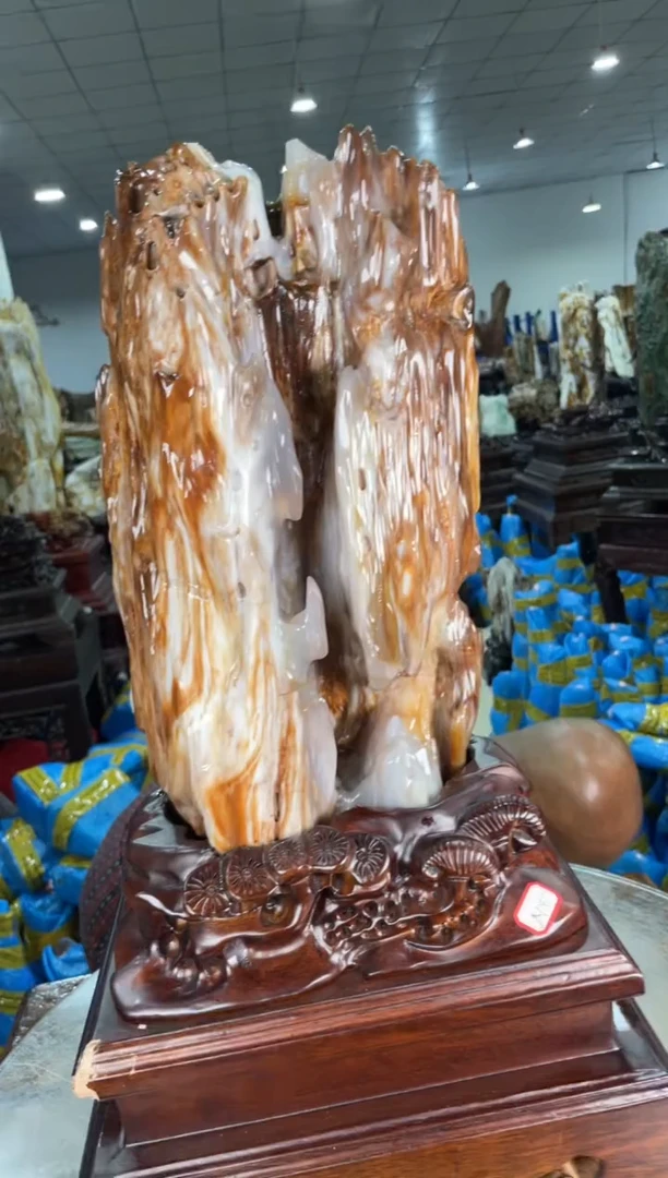硅化玉摆件未镶嵌月*41