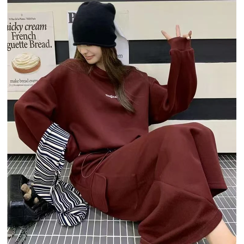 宽松慵懒风圆领卫衣休闲显瘦