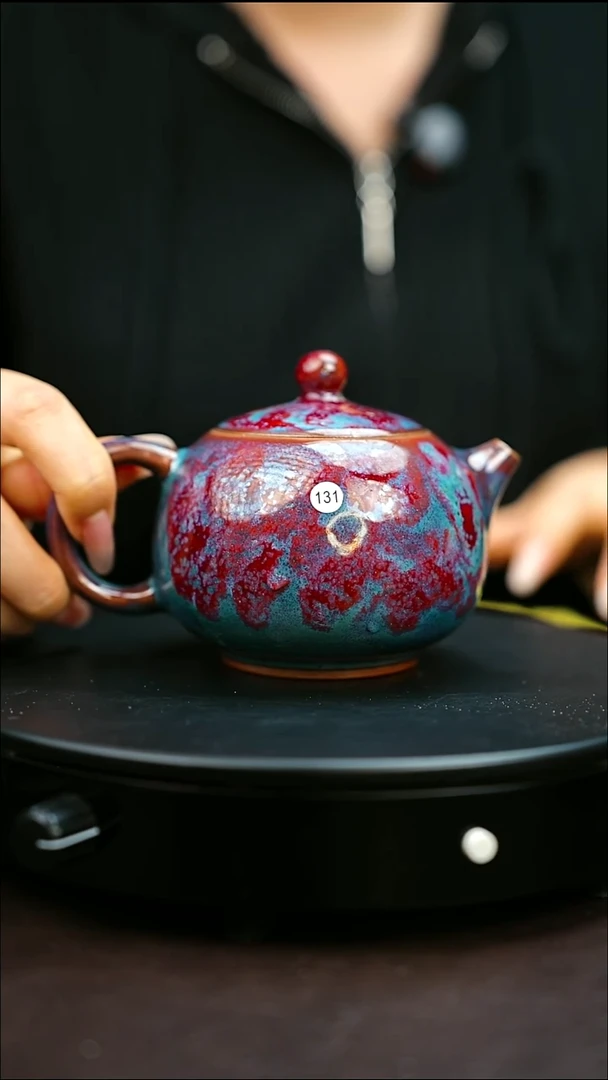 131#原矿钧瓷炉钧釉西施壶