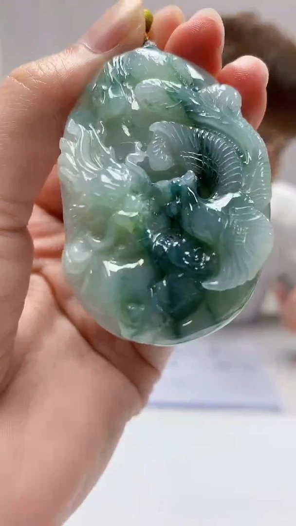 【闪购商品】定制翡翠未镶嵌4868zm-毛货挂件145