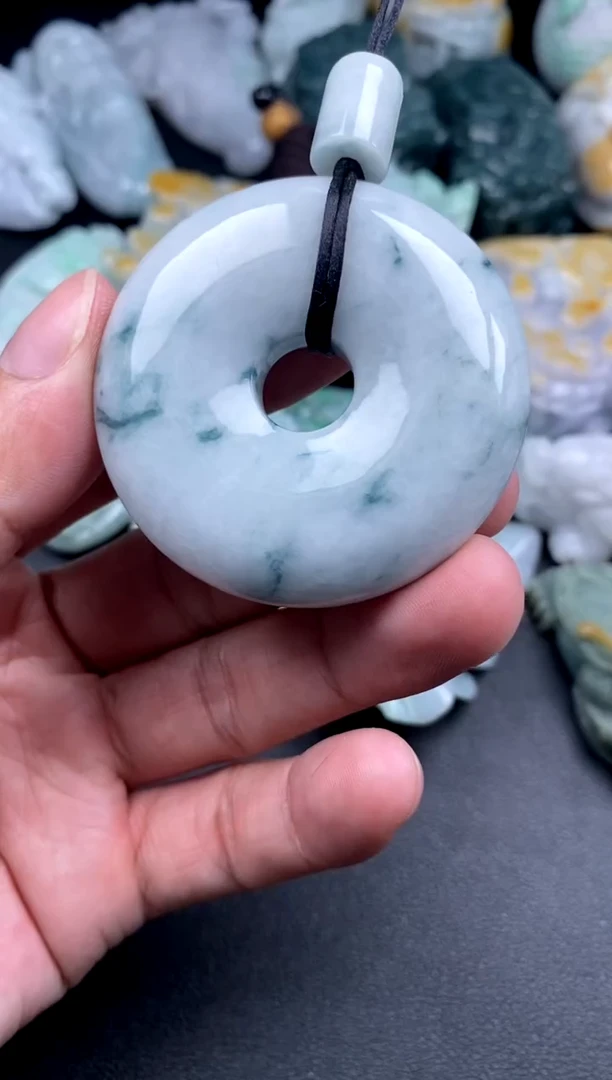吊坠(不含链)未镶嵌翡翠1