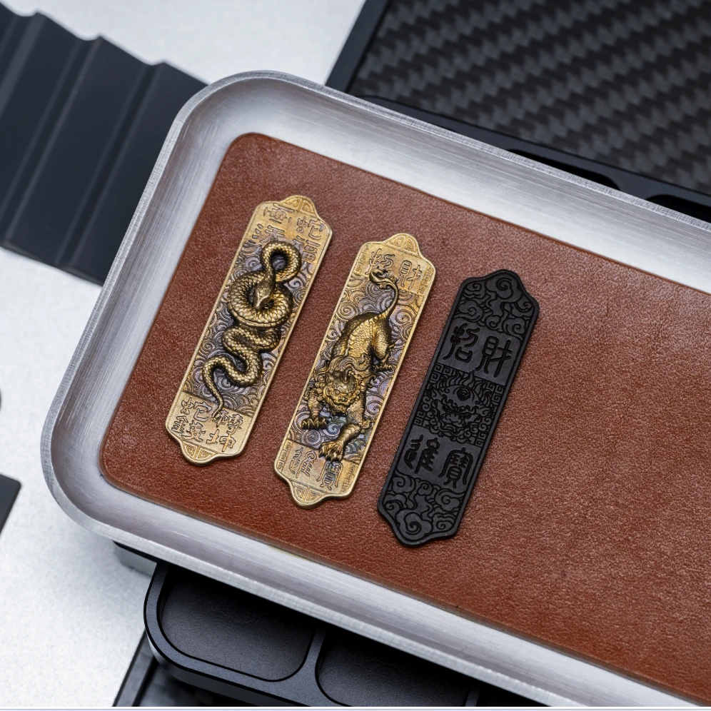 【妹子EDC】甲辰金edc 蛇年推牌多种贴片组合潮玩新年礼物玩具招财