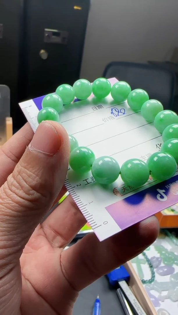 【闪购商品】翡翠颈饰未镶嵌131天然缅甸A货翡翠