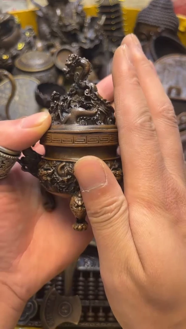 精美铜器，点击下单