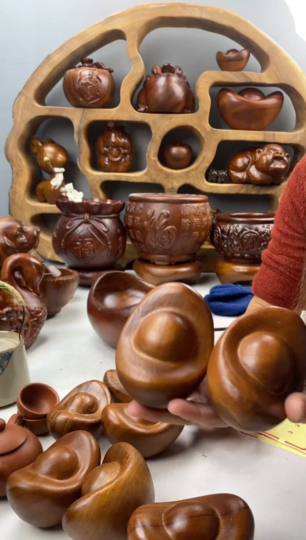 香樟木A9小元宝摆件/尺寸