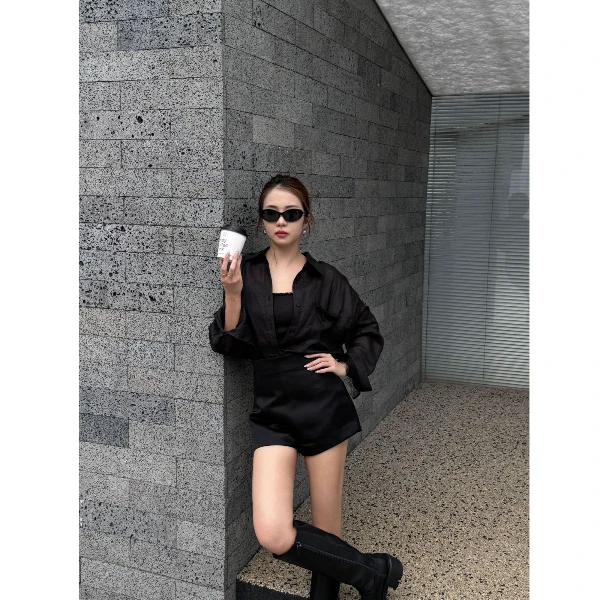 夏季百搭新简约气质舒适薄宽松黑色衬衫上衣女通勤设计感长袖衬衣