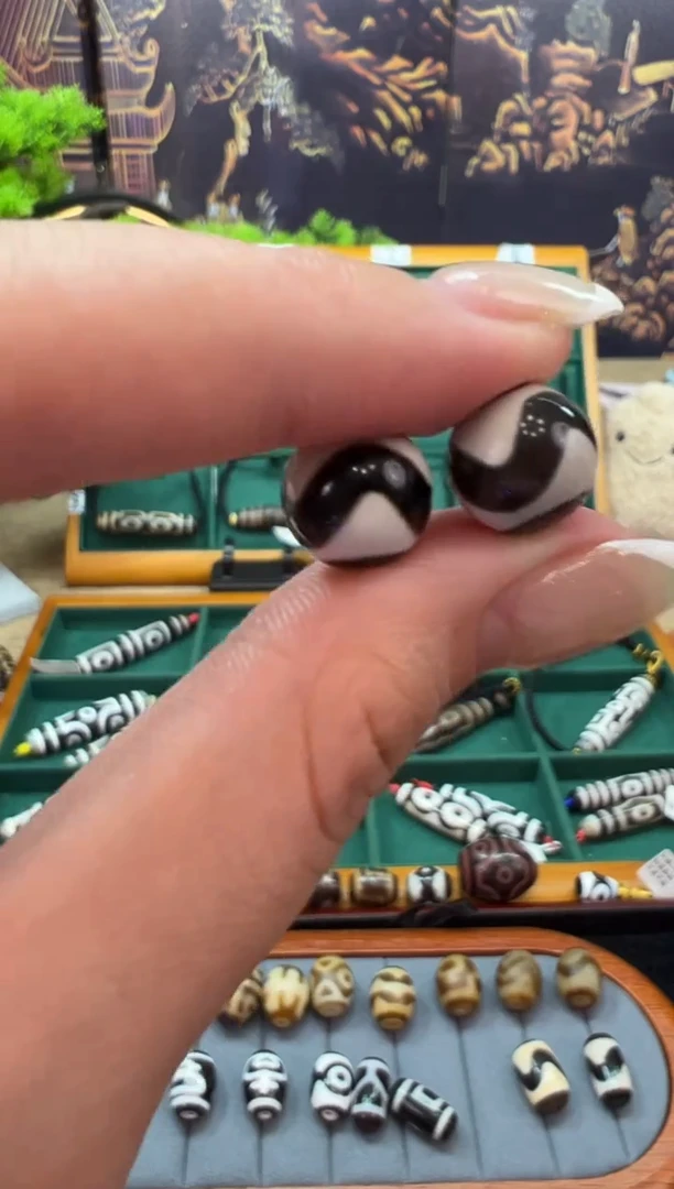 合金颈饰玛瑙/玉髓（覆膜）4.（微瑕随机发货）