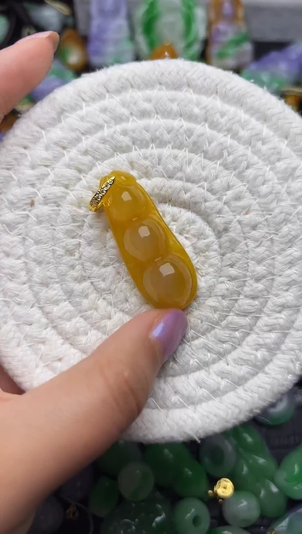 颈饰未镶嵌翡翠缅甸翡翠吊坠