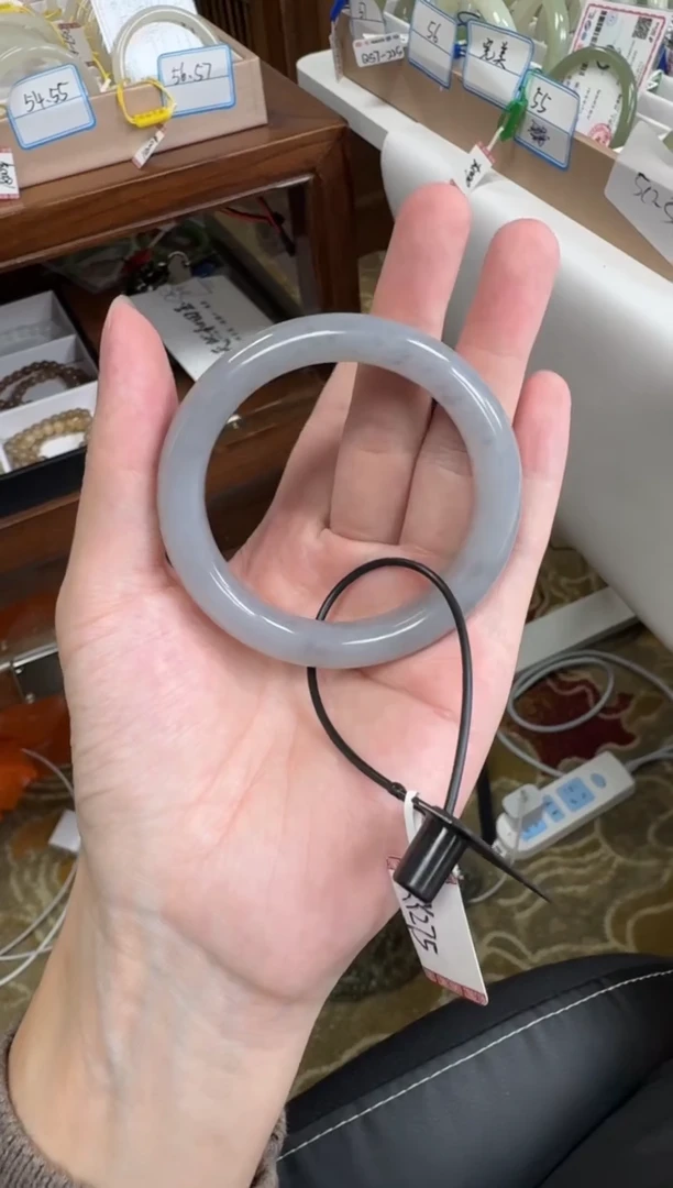 未镶嵌手镯和田玉56