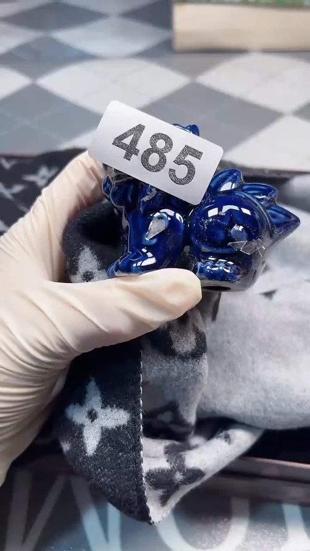 瓷片陶瓷如图所示周边