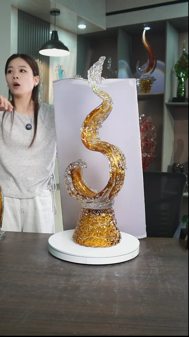 琉璃芳****4琥珀金色风生水起