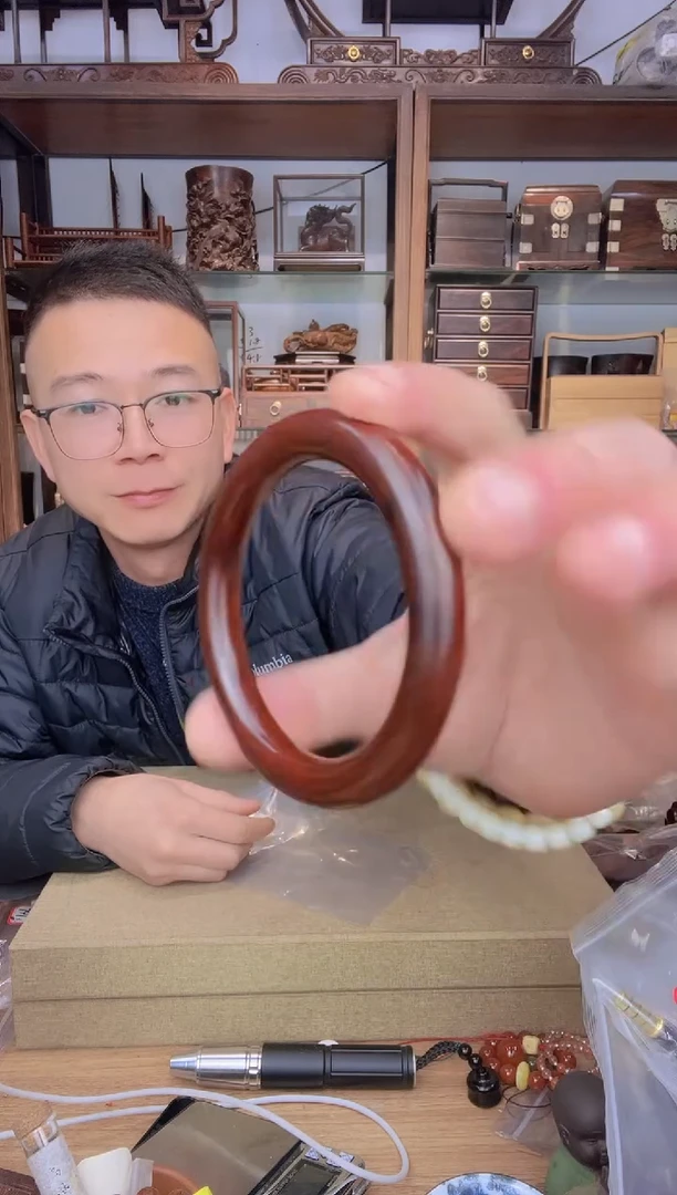 【闪购商品】乌木类书架570小叶紫檀手镯  库存