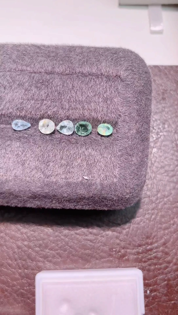未镶嵌珠宝半成品帕拉依巴碧玺5p