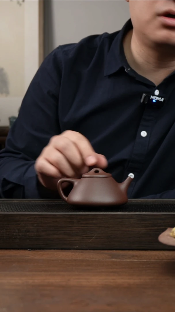 茶杯紫砂紫泥子冶石瓢          150CC