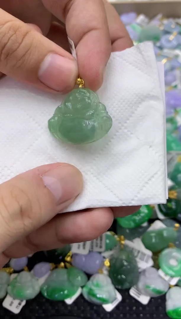 颈饰未镶嵌翡翠天然缅甸非常A货