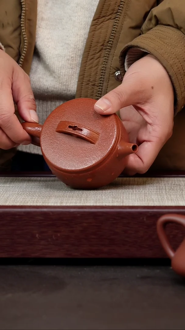 茶杯紫砂福*降坡汉瓦