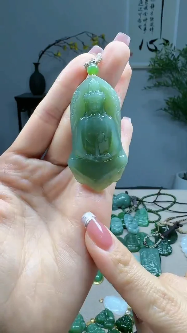 未镶嵌和田玉挂件1