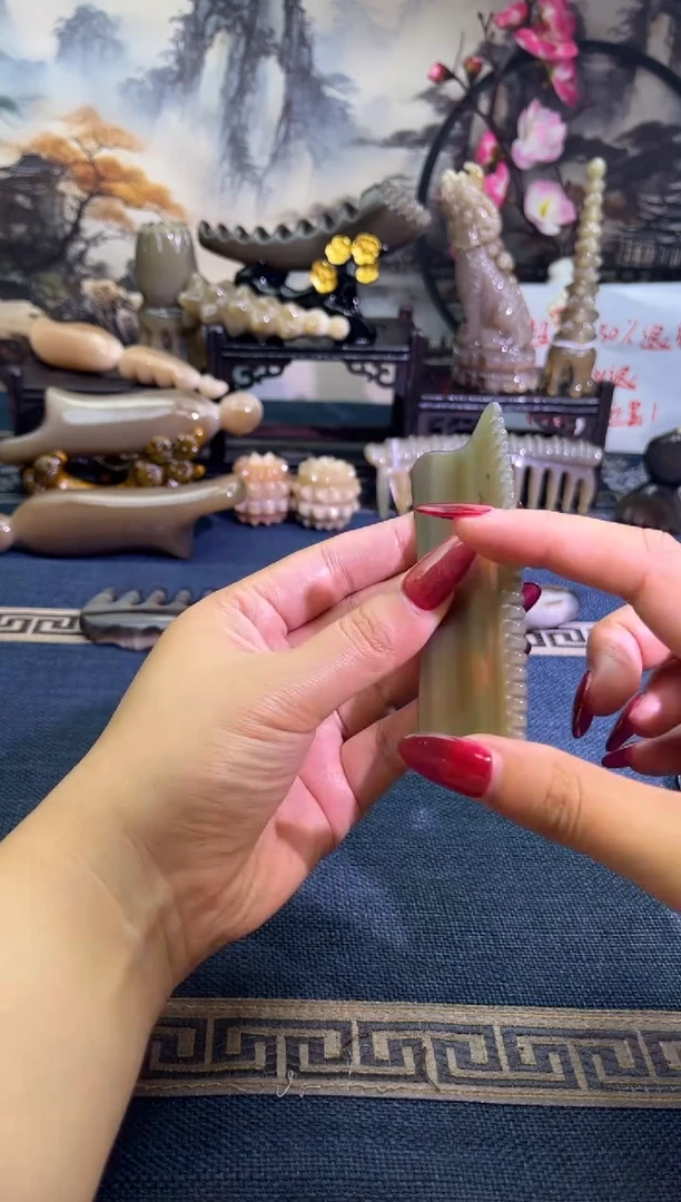 云南老白水福利脸梳