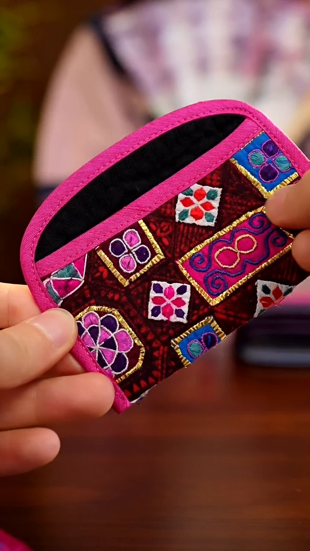 刺绣私人定制苗族手工A549