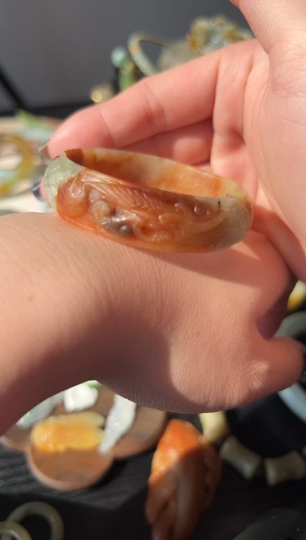 【闪购商品】翡翠手镯未镶嵌老翡翠红翡龙凤扁条镯