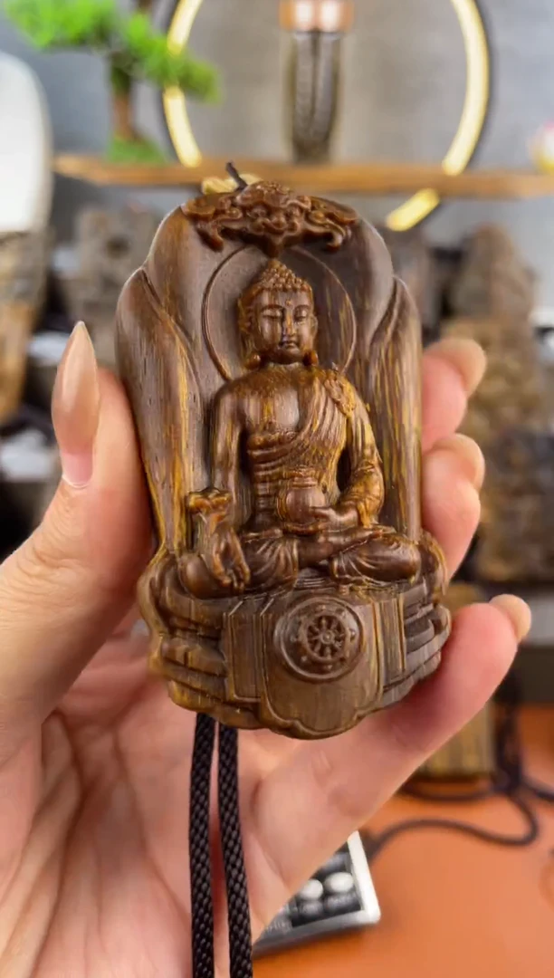 木木雕款芽庄 药师佛 7cm送养香瓶