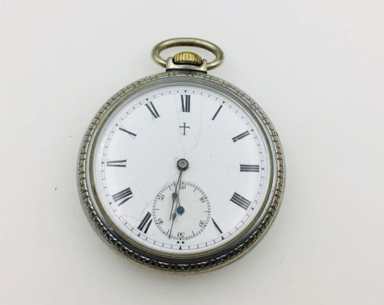 复古创意钟表怀表