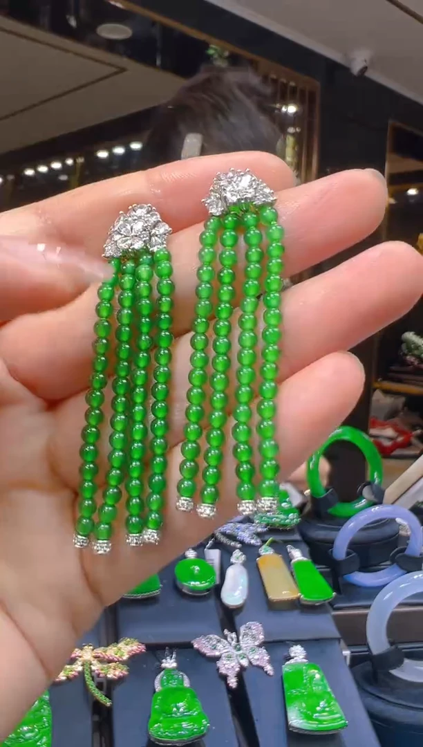 翡翠银S925镶嵌耳饰103 (多样性发货发其一)