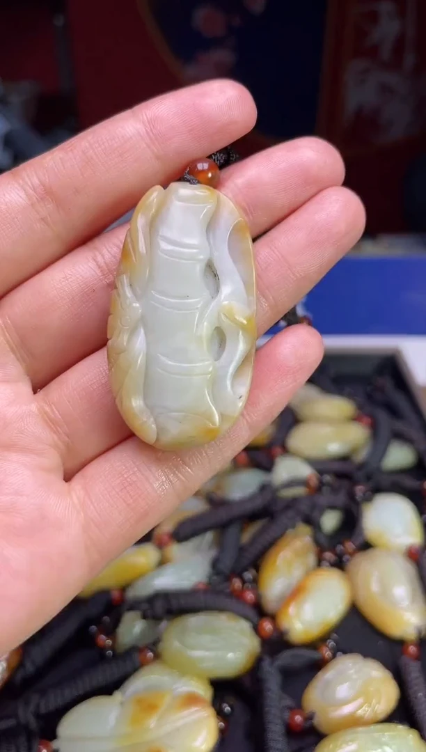 颈饰未镶嵌和田玉123
