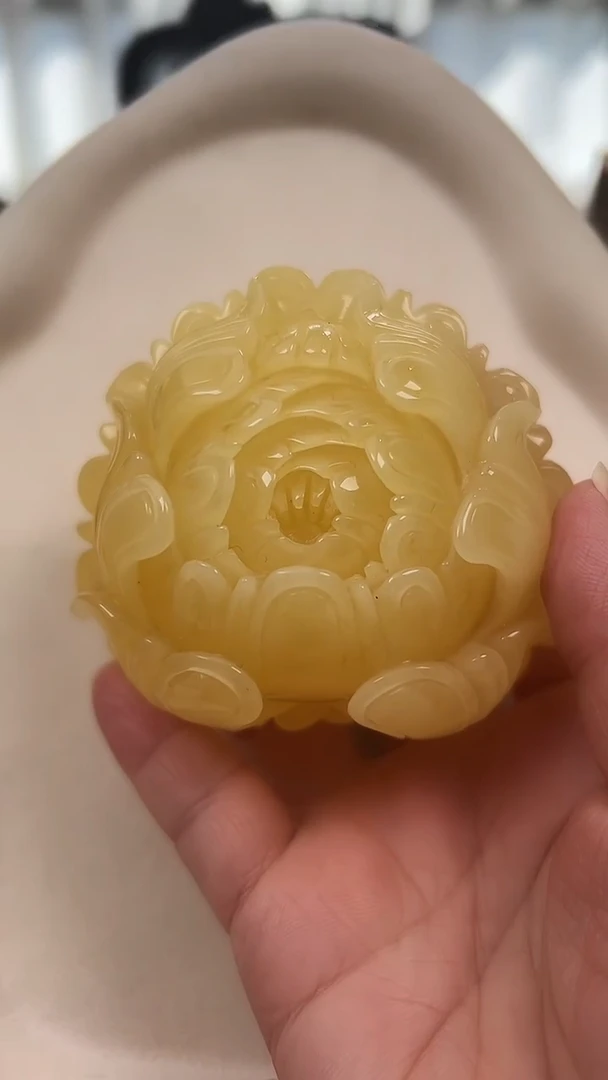 琥珀颈饰未镶嵌吊坠