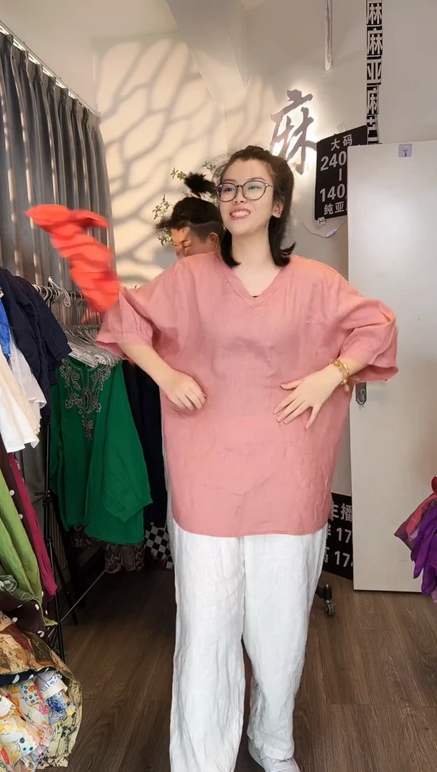 亚麻大码女装系列。