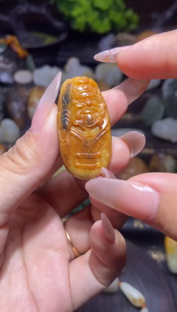 未镶嵌和田玉（子料）挂件钟馗