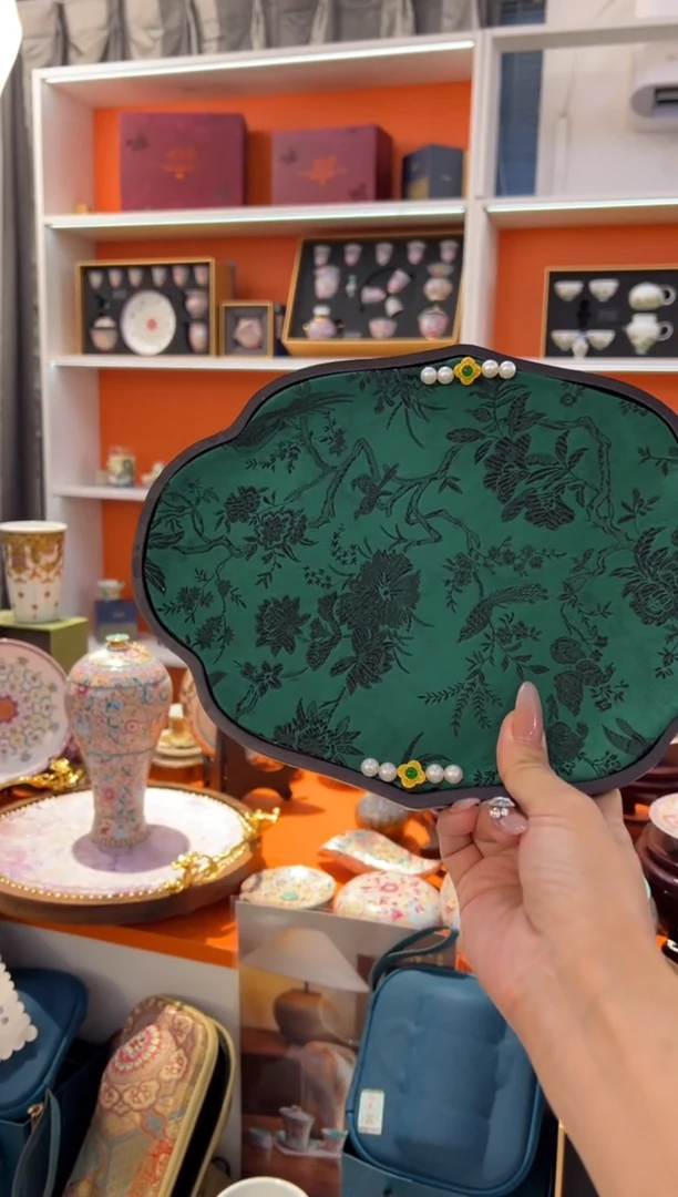 瓷片小乔产品链接