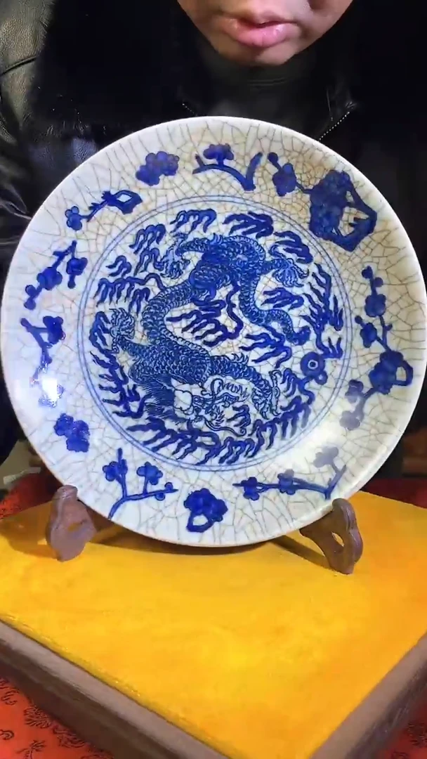 【闪购商品】瓷片401F现代工艺品一个