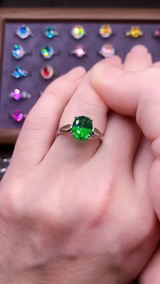 石榴石（沙弗莱）戒指银S925镶嵌...........