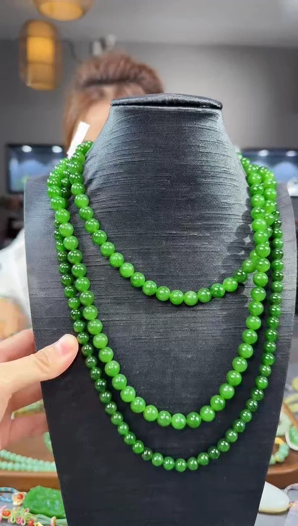 和田玉未镶嵌颈饰1