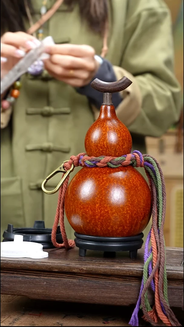 YC074简约大漆款天然酒葫芦（一物一拍）