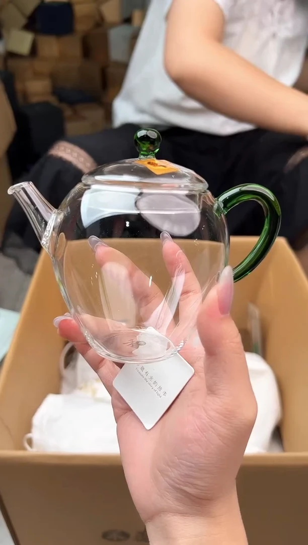 禾器文巧壶湖绿色