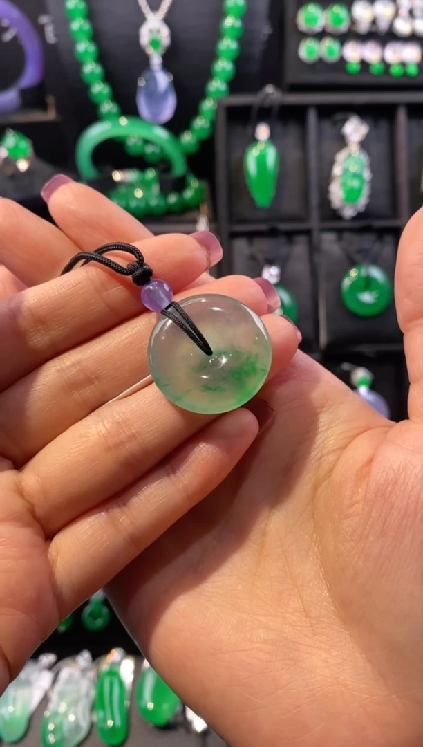 颈饰未镶嵌翡翠平安扣裸石5110401