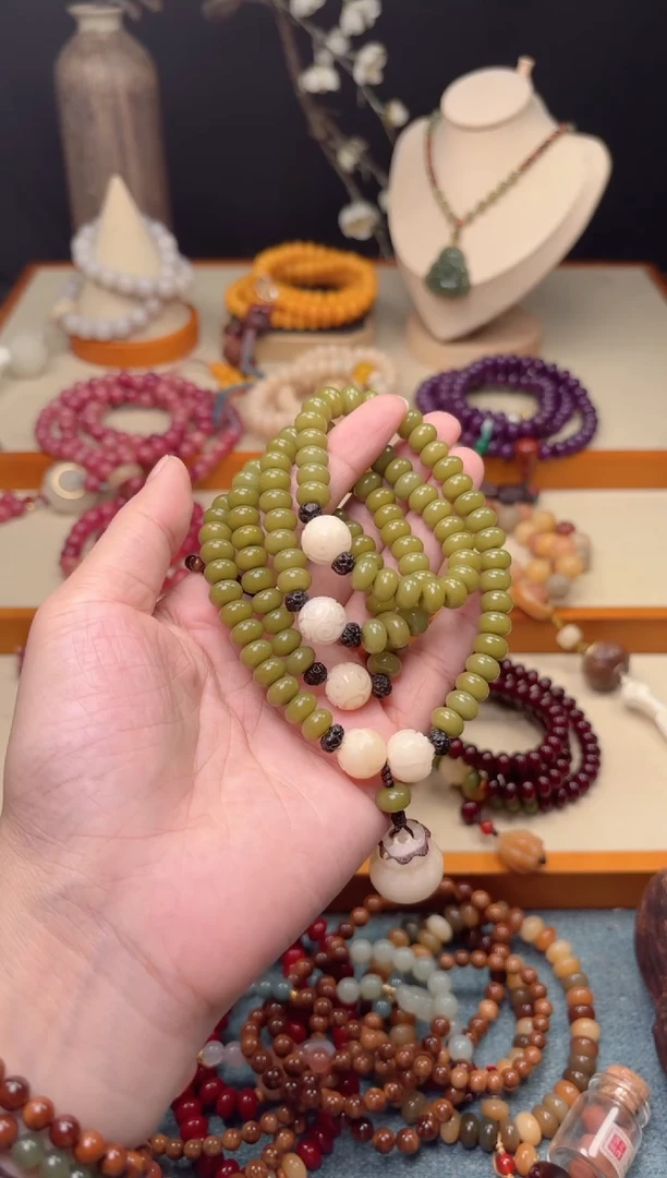 吊坠白玉菩提钱袋