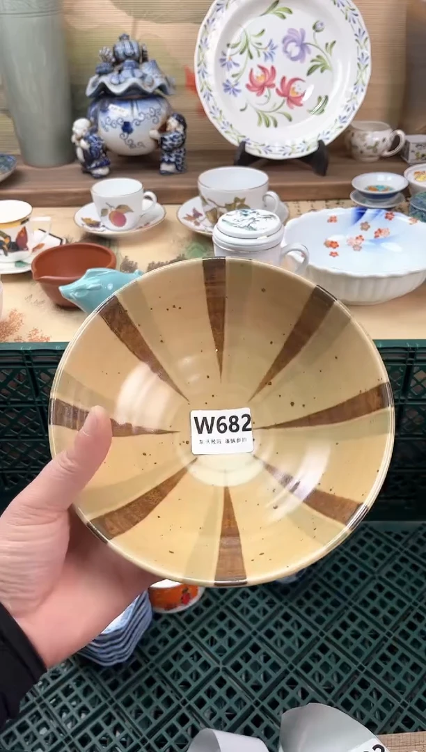 瓷片木*同682