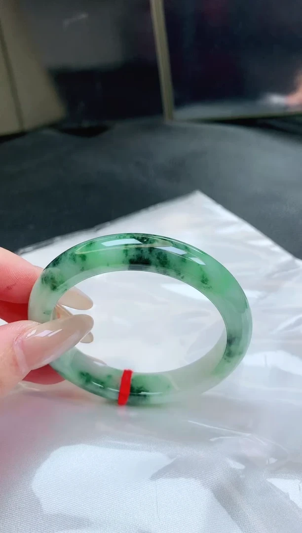 未镶嵌手镯翡翠依*缅甸天然A货翡翠手镯