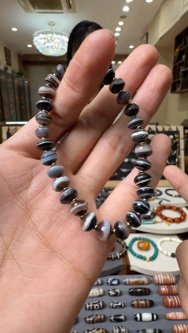 【闪购商品】玛瑙/玉髓珠宝半成品未镶嵌玛瑙珠手串
