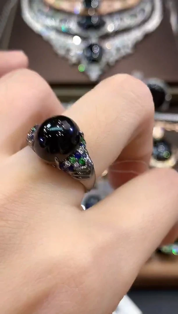 18K金镶嵌戒指翡翠C97