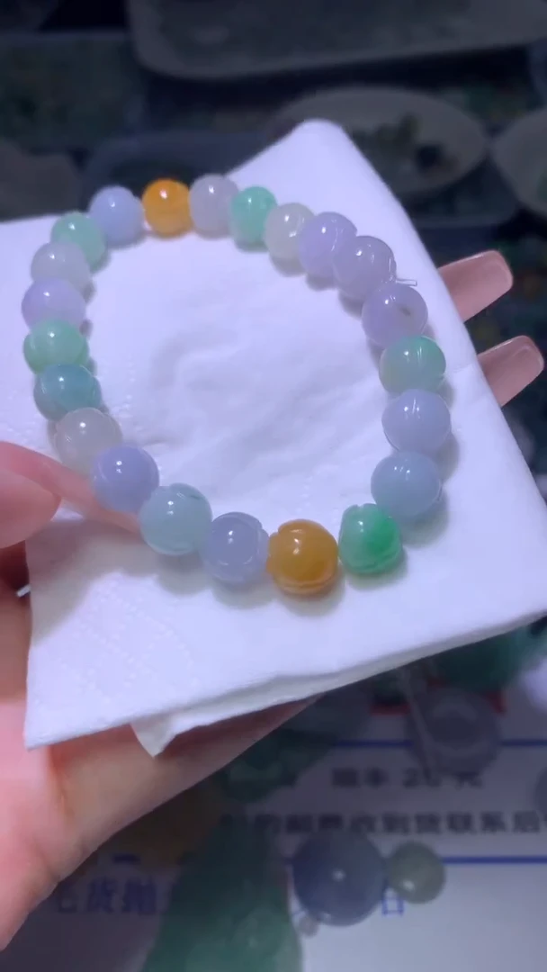 翡翠未镶嵌颈饰MXX022903