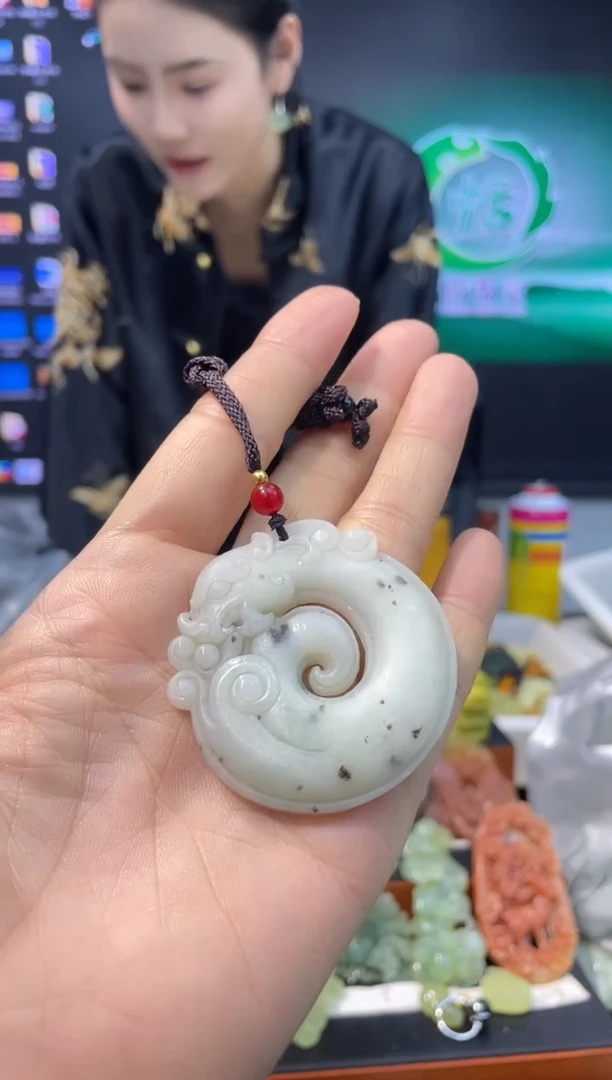 【闪购商品】岫玉吊坠未镶嵌·