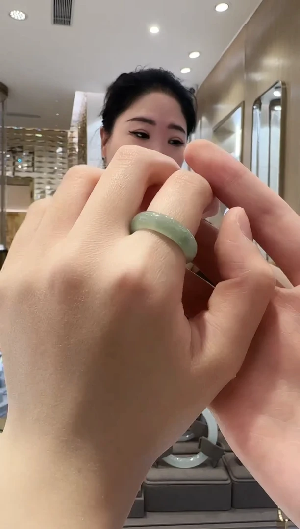 翡翠戒指未镶嵌38多样发一  卡16-17