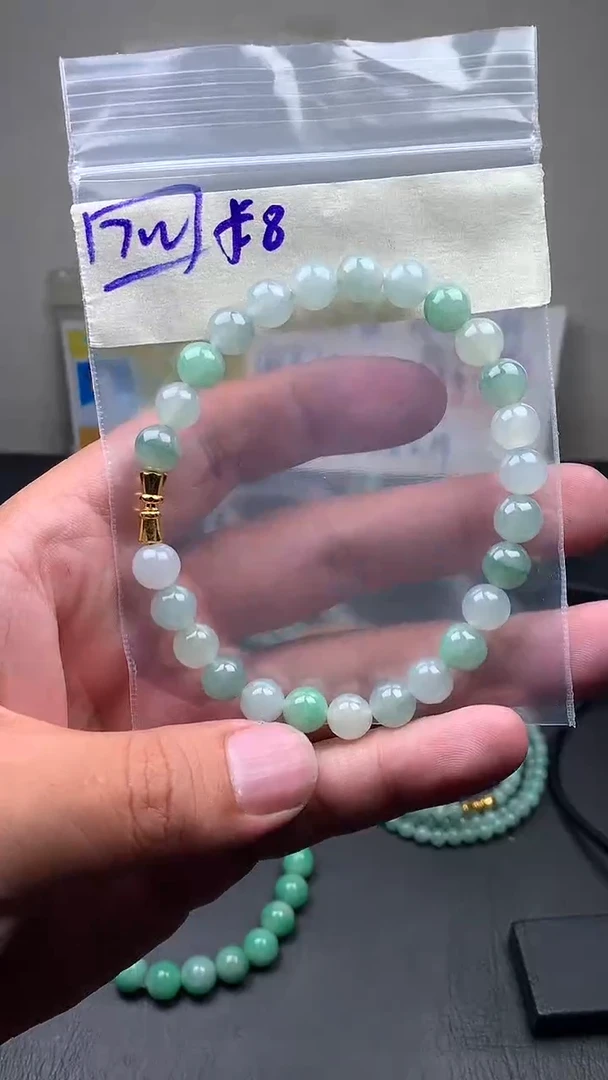 定制翡翠未镶嵌翡翠珠串