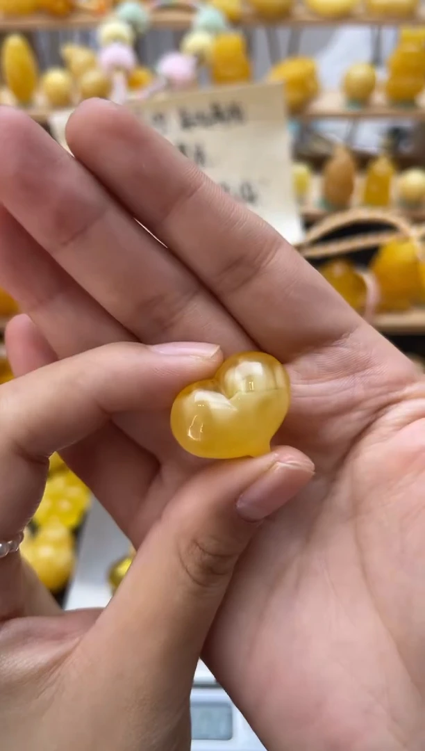 琥珀未镶嵌珠宝奇石134琥珀蜜蜡微瑕