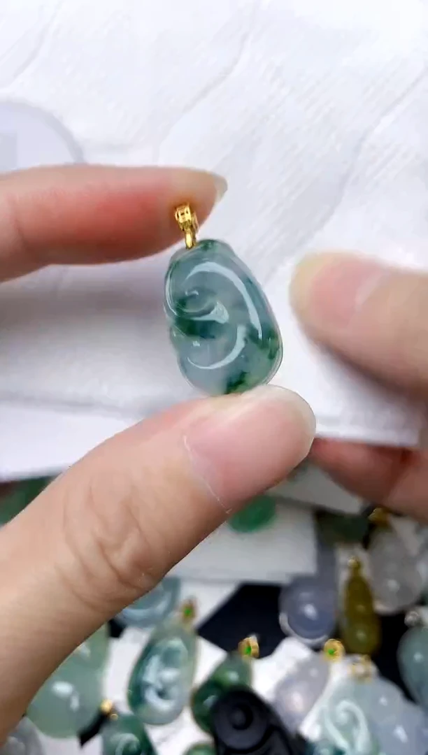 颈饰银S925镶嵌翡翠天然A货翡翠