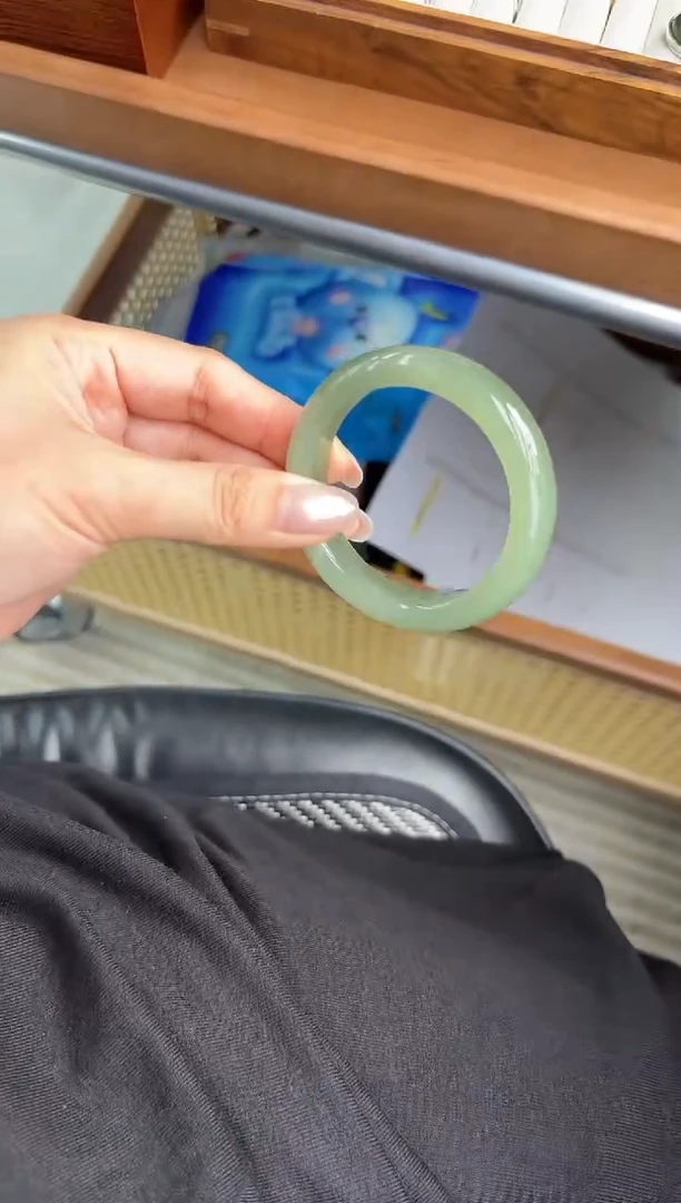 和田玉手镯未镶嵌A-3-51